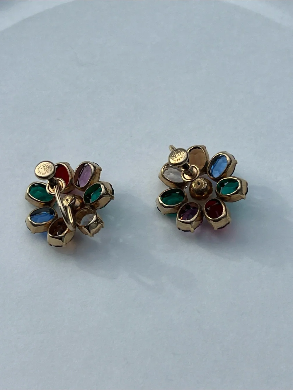Vintage Van Dell Multicolor Crystal Flower Screw-Back Earrings - Gold plated